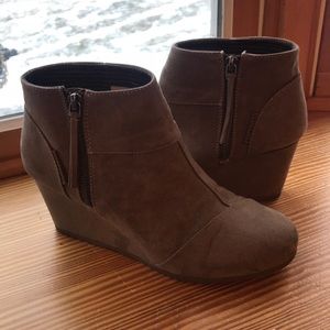 SOLD Tan Wedge Booties